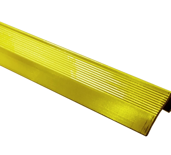 Завършващ ъгъл за мраморни пана злато.png